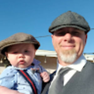 Meet your Posher, Marc